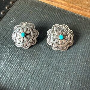 Vintage Navajo sterling silver & turquoise earrings